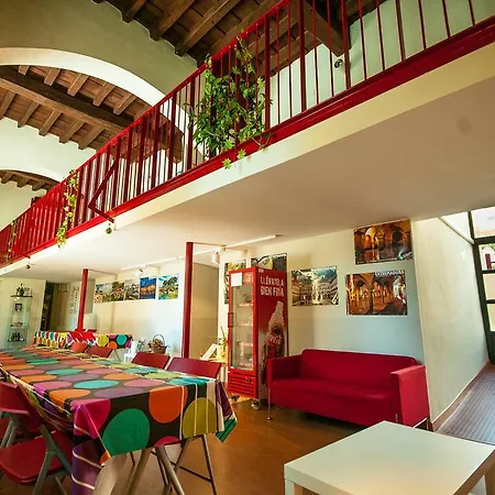 Santa Ana Hostal *